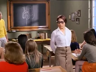 Schoolgirls 1977, Full Movie