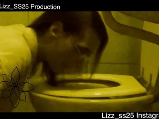 Lizz_Ss25 Being A Filth Toilet Slut