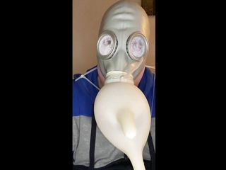 Bhdl - N.v.a. Latex Gasmask Breathplay - The Latexglo(W)Ve - Part 1 - The Warmup