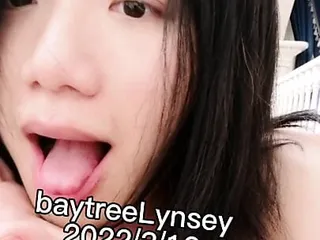 Lynsey Eats Herself Sweet Cum...