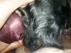 Indian desi Bhabhi Blowjob and shows her big boobs 