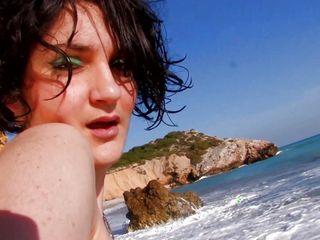 Spanish Slut Get Anal Fuck Outdoor At The Beach