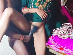 Sexy Bhabhi Ko Doggy Style Me Khub Gand Mara Bhabhi Ko maza aaya 