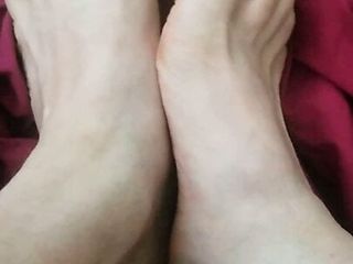 Tsm1nni Strips And Plays Cute Feet...