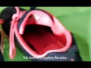 Little visitor crush in giantess shoe