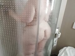 Karcelyne takes a shower after club sex