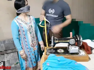  video: Desi darji (tailor) fucked hard with Billo gulnaz- tailor ne bhabhi ka naap lete lete bhabhi ko hi chod dala- hindi