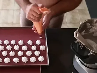 Cicci77 Prepares The Meringues, But First Makes Pedro Cum Again To Increase The Amount Of Sperm In The Meringues