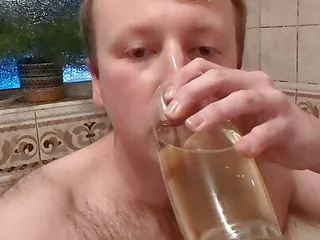 Stephen jackson drinking piss...