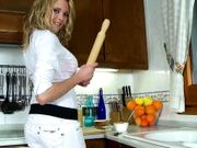  In the kitchen with a hot French girl!