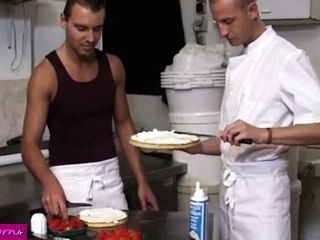 FrenchPorn.fr – Sex in the Bakery