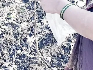 Marathi Devar Fucks Pooja Bhabhi Fiercely In Cotton Cultivation Full Hd Video