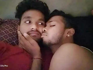 Teen Age Beautiful Gay Kissing -Hindi Voice Movies