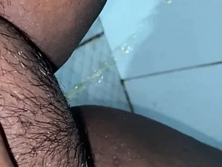 Sexy Shower, Pissing, Softcore, Showering