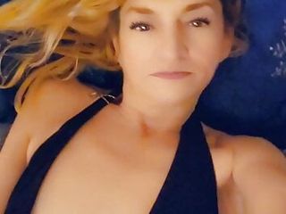 Cougar, Masturbating, Massaged, HD Videos