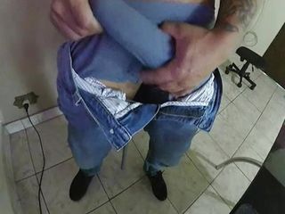 SUPER BIG AND THICK DICK COMING ON WEB CAM
