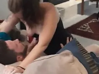 Cuckold Cleans Bull’s Cock
