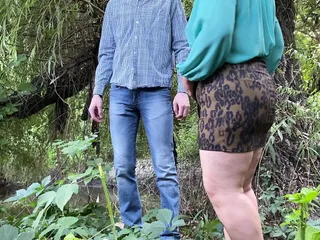  video: Fat girl masturbates in nature and gets cum from a big dick