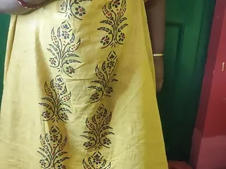 Indian Sruti Bhabi Fucking With Vegetable At Home