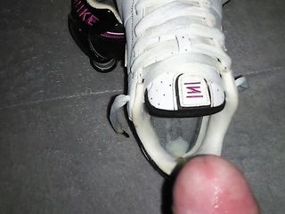 Nike Shox And Sock Fucking And Cum Inside