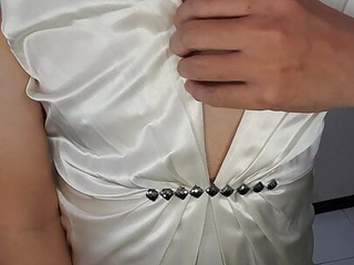 Cum With Mini Satin White Dress And Heels