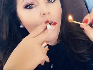 video: Smoke, baby, smoke