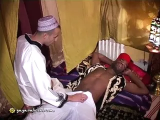 Gayarabclub.com - Macho Arab Guy Sucks Big Cock