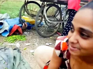 Hot Indian Aunty Deep Boobs Clevage In Public Place