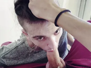 I fuck my boyfriend in the mouth
