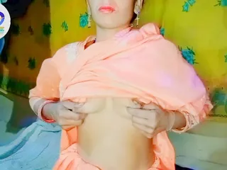 Milky Tits, Desi Village, Kiss, Body Massage
