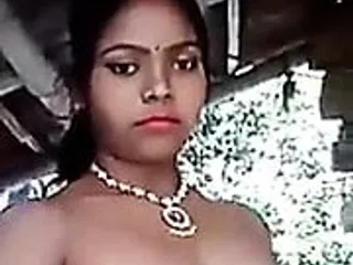 Nude Indian step mom showing boobs