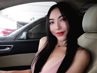  video: Flawless Chinese babe with DD Tits striptease in car