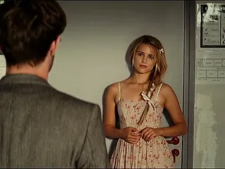 Dianna Agron Sex Scene - The Family (reduced music)