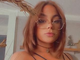18 Year Old Amateur, Green, Amateur Homemade, Glasses