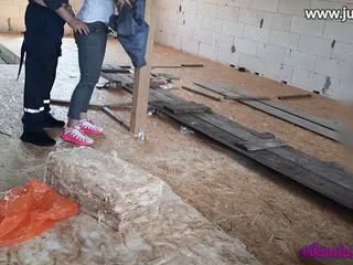  video: wife pays a builder with sex
