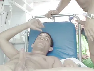 Pregnant Woman Gets Fucked On The Way To The Hospital