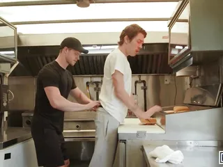 Finn Harding Invites Chris Cool Inside The Food Truck So They Can Work And Play At The Same Time – MEN