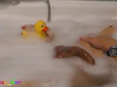 The duck and the cock - Bathtub play with soft (and a little bit hard) cock 