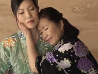 JAV, Ising, Two Lesbians, Japanese Mom