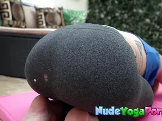 Nude, Masturbatin, Yoga Ass, Blonde