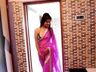 Susmita Purple Saree Fashion Look
