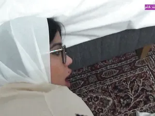 Fucks, Arab Mom, Cum in Mouth, Hardcore