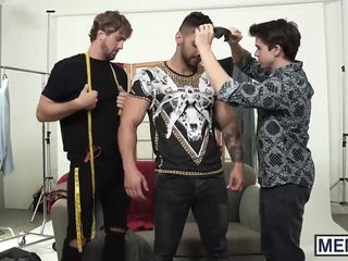 Amazing Boys Have A Triple Fuck Session