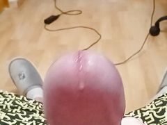 I am the king of masturbating my thick and sweet cock