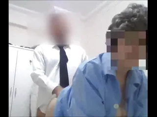 Okul Temizlikcisini Siken Ogretmen Turkish Porn...